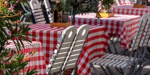 Qué diferencias hay entre un contrato indefinido y uno fijo discontinuo